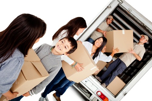 Local removals service for homes and flats in Barnes